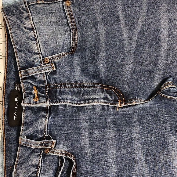 Tahari womens jeans sz 4 - Picture 4 of 10